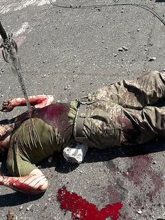 A dead Ukrainian soldier