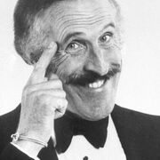 Bruce Forsyth(Adept)
