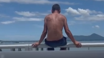 Man Jumps From A Tall Bridge In Rio, Dies