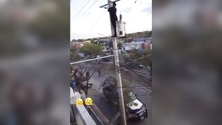 Cable Thief Falls Off Pole After Being Electrocuted