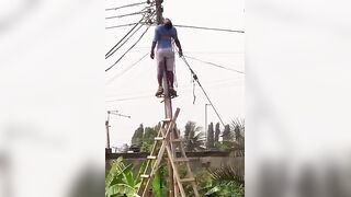 Private electrician who climbed the pole to resolve fault electrocuted