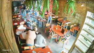 Kingpin Gets Executed Inside A Busy Restaurant In Colombia