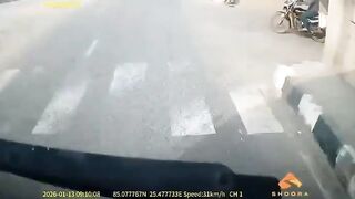 Wreckless Motorcyclist Gets Run Over By Speeding Bus