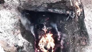 2 Russian soldiers are hit by a Ukrainian drone