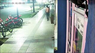 A Mentally Ill Man Brutally Assaulted and Knocked Out a Father who was Carrying His D