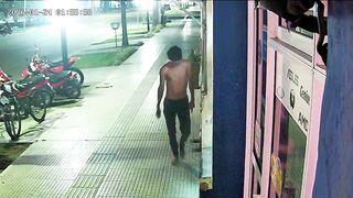A Mentally Ill Man Brutally Assaulted and Knocked Out a Father who was Carrying His D