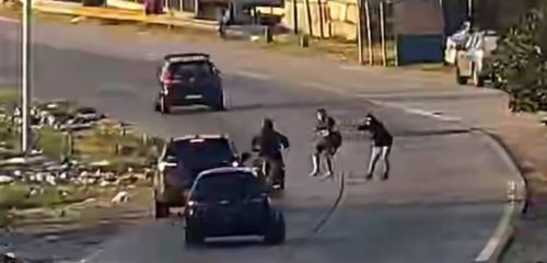 Good Samaritan Rams Motorcycle Thief {CCTV & Aftermath}