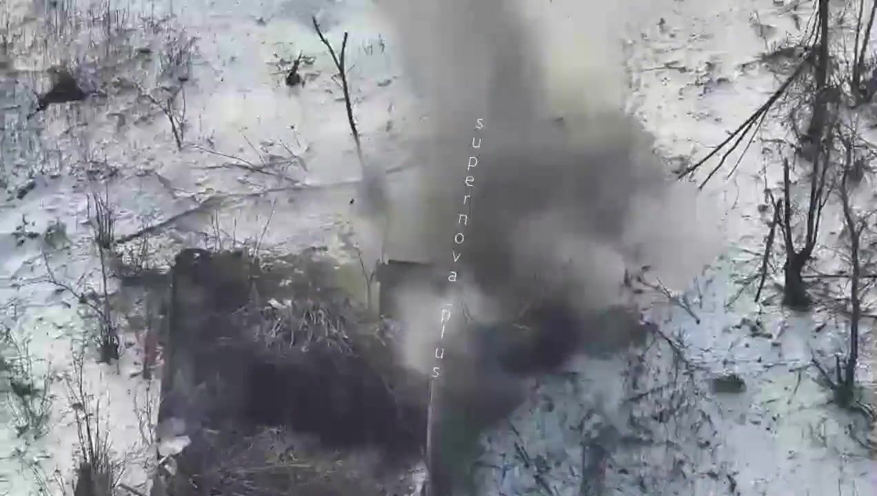 Powerful strike on russian invader by Ukrainian FPV drone