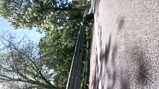 Motorcyclist crashes head-on while overtaking on the Mexico-Cuernavaca highway