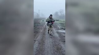 Mocking a dead Ukrainian,
