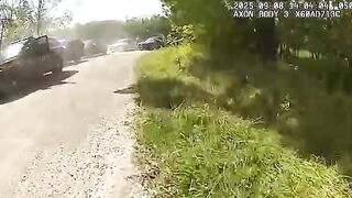 Motorcycle Rider Flees Ohio Deputies Then Reaches for Gun