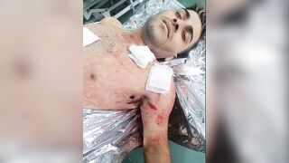 Off-Duty Police Officer Getting a Haircut Reacts to Porsche Robbery & Kills a Crimina