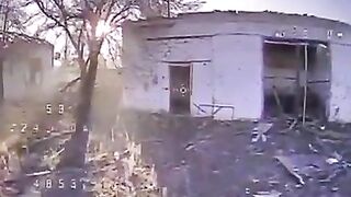 Drone operator caught a Russian pants down