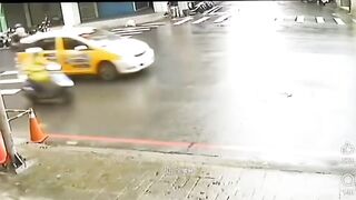 Yo momma scooter fail