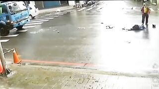 Yo momma scooter fail