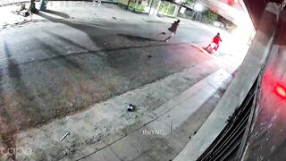 Robbery Victim Fights Back, Stabs Thief In The Neck