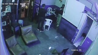 Off Duty Cop Kiled With Own Gun During Fight Inside The Bar In Peru