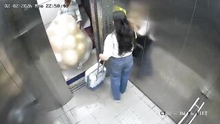 Cluster Of Gas-Filled Balloons Explodes In Mumbai Lift, 2 Injured.