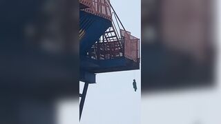 Foreign Worker Chose HisWay To Die China