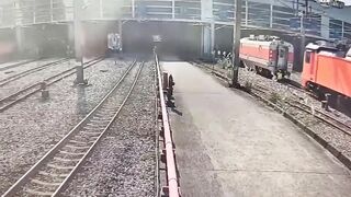Worker Crushed Between Train Carriages During Shunting Op At Qidu Station