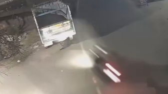 Motorcyclist Plows Into A Parked Truck, Dies
