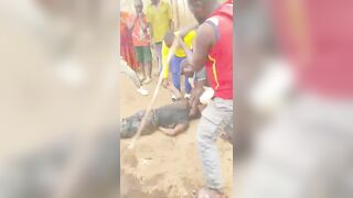Man Clubbed For Stealing  in Refugee Settlement