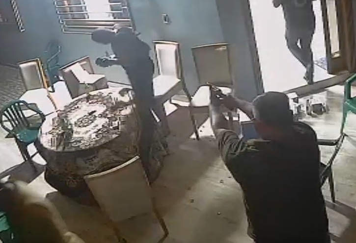 Councilman And Mayoral Candidate Shot and Killed a Man In Paraguay (New Footage)