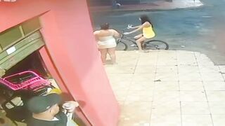 Man Beats And Shoots Pregnant Woman Outside A Bar In Itumbiara