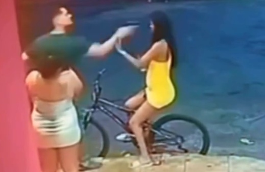 Man Beats And Shoots Pregnant Woman Outside A Bar In Itumbiara