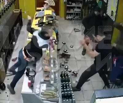 In Russia, migrants attacked a shopkeeper because he refused to pay for "protection"