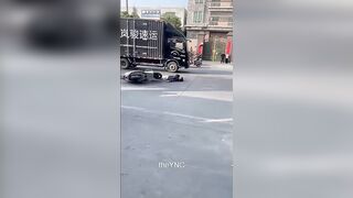Moped Rider`s Last Day Caught On CCTV