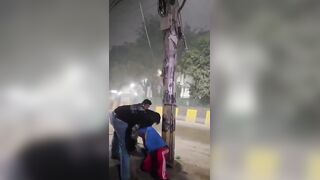 Man Jumped By Goons For Trying To Stop Woman's Harassment