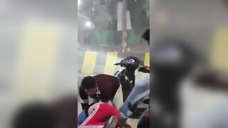 Man Jumped By Goons For Trying To Stop Woman's Harassment