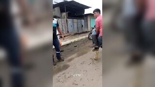 Sicarios Ambush Truck And Open Fire Killing Two In Ecuador