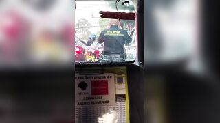 Man Arrested For Assaulting A Police Officer In Colombia