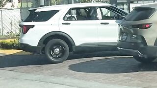 Businessman's Bodyguard Foils Robbery and Shoots Criminals In Mexico