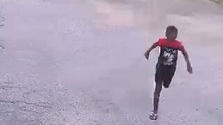 Children flee as man, girlfriend gunned down