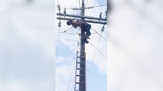 Electrocuted Worker Screams In Pain