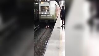 Man Suffers After Jumping On Tracks And Getting Hit By Train In Mexico City