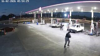 Retired Police Officer Shoots Robber In the Head at a Gas Station