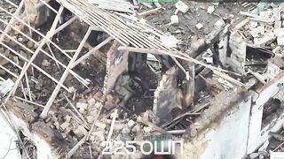 Ukrainian 225th Assault Regiment took out whole Russian infantry squads