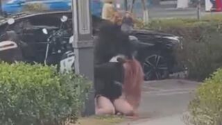 Cruel Brut Attacks GF With A Rock After She Left Him