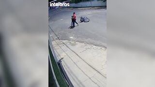 Hitman On Motorcycle Shoots 31-Year-Old Man In Sao Paulo