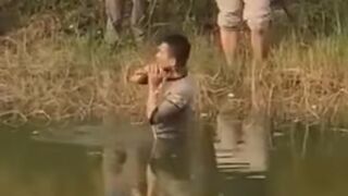 RAW:Another Angle Of Man Slitting Throat In Vietnam {SKIP to 3.10}