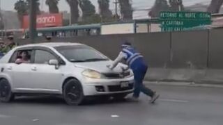Cop Gets Run Over During Traffic Stop In Peru