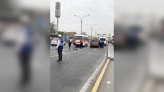 Cop Gets Run Over During Traffic Stop In Peru