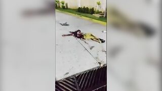 Man Dragged For Around 200 Meters In Maracaibo After Being Hit by A Car