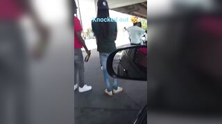 Man Gets Dropped During Street Fight In Chicago