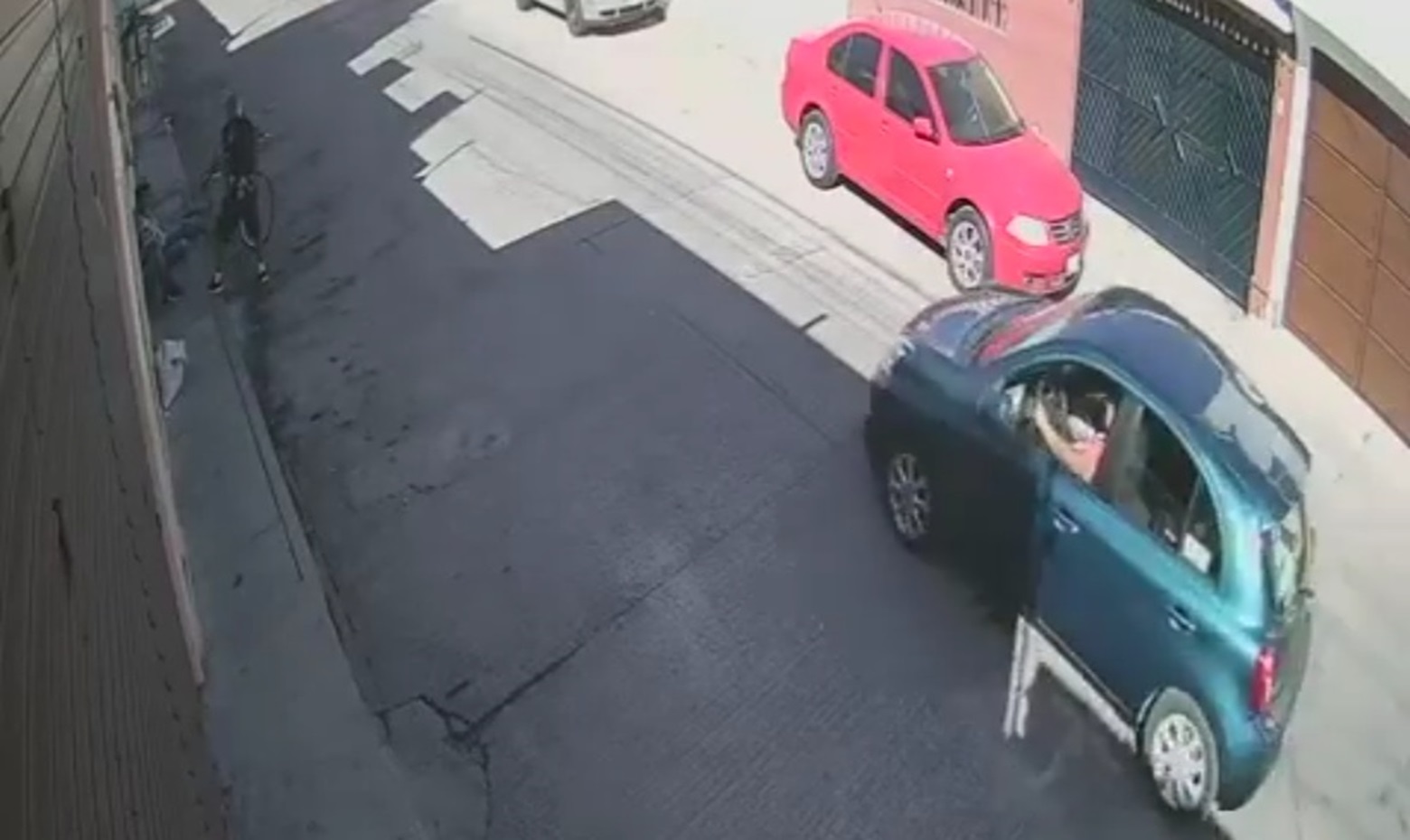 Sicarios Execute A Man Outside His Home In Mexico