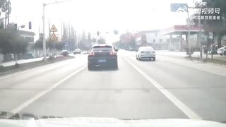 Dumb Moped Rider Pays The Price For Running On A Red Light